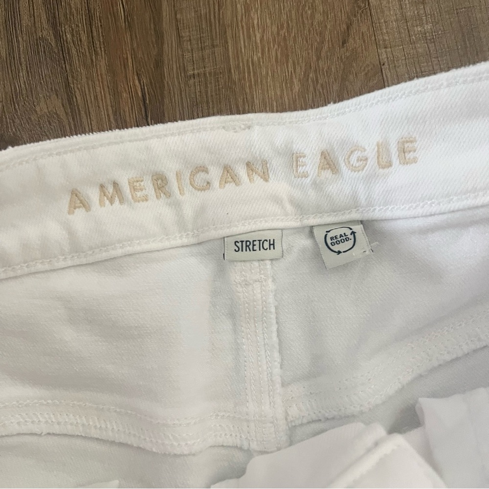 American Eagle Outfitters White High-Rise Jean Shorts - Picture 7 of 9